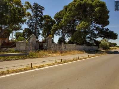Ritorniamo ora sulla strada principale e dopo 50 metri...